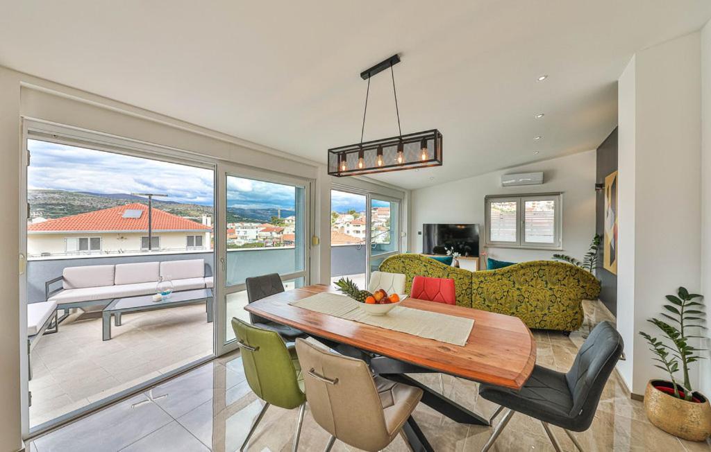 Premium Apartment With Jacuzzi Trogir Exteriör bild